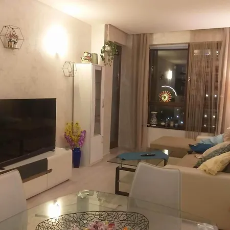 Sunny Lavanda 1st Line Apartamento